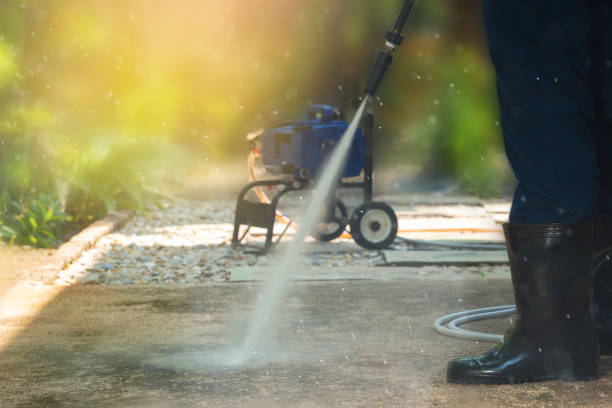 Best Fence Cleaning  in Montclair, CA